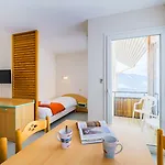Apartahotel Azureva Club 3*