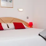 Apartahotel Azureva Club 3*