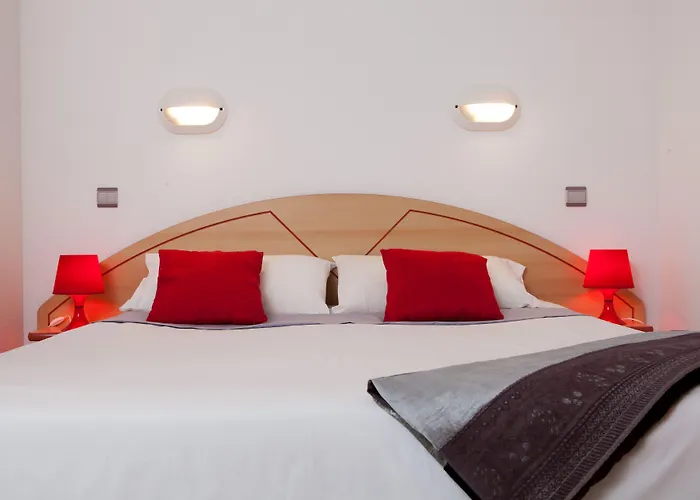 Azureva Club 3* 뷔쌍