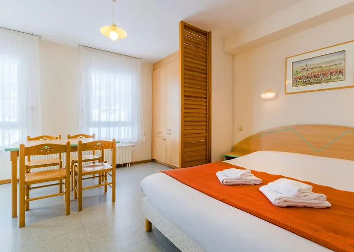 Azureva Club 3* 뷔쌍