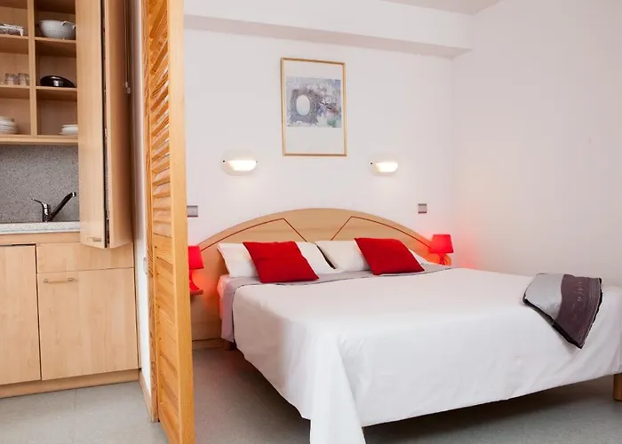 Azureva Club 아파트호텔 3*